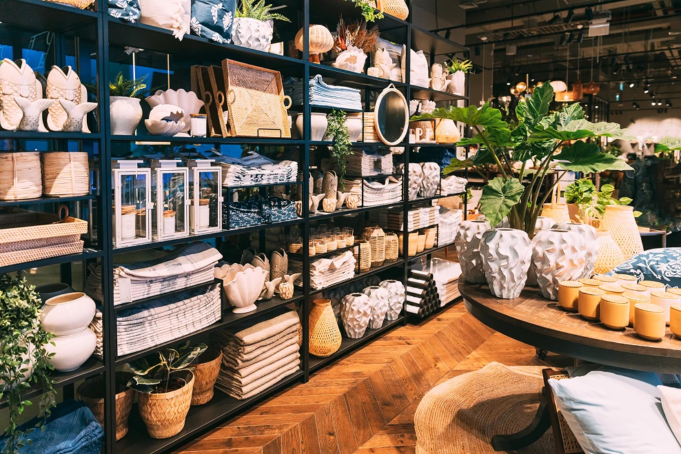 Retail 